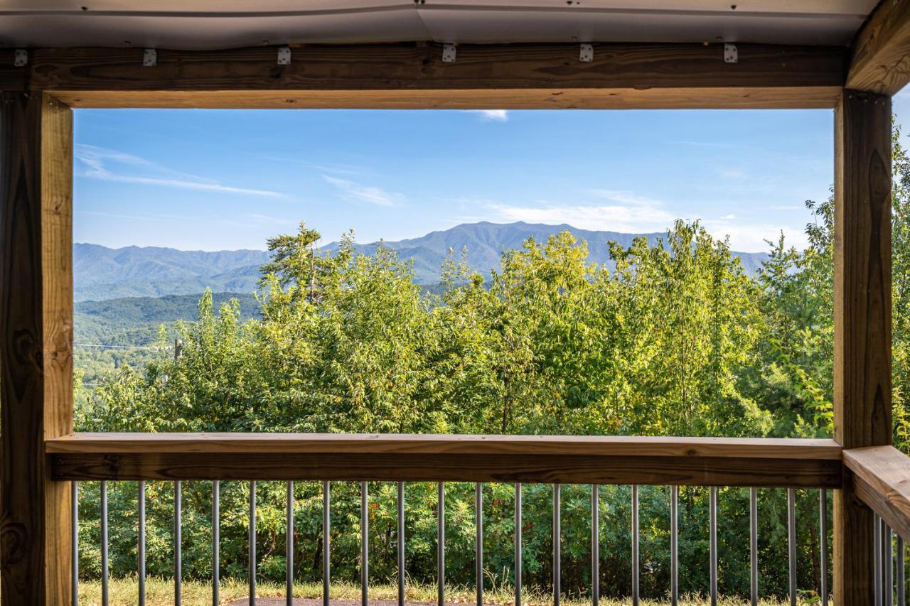 Smoky Mountain Serenity, Amazing Mountain Views 1089 Free Tickets Each Paid Day, Dollywood And More Sevierville Luaran gambar